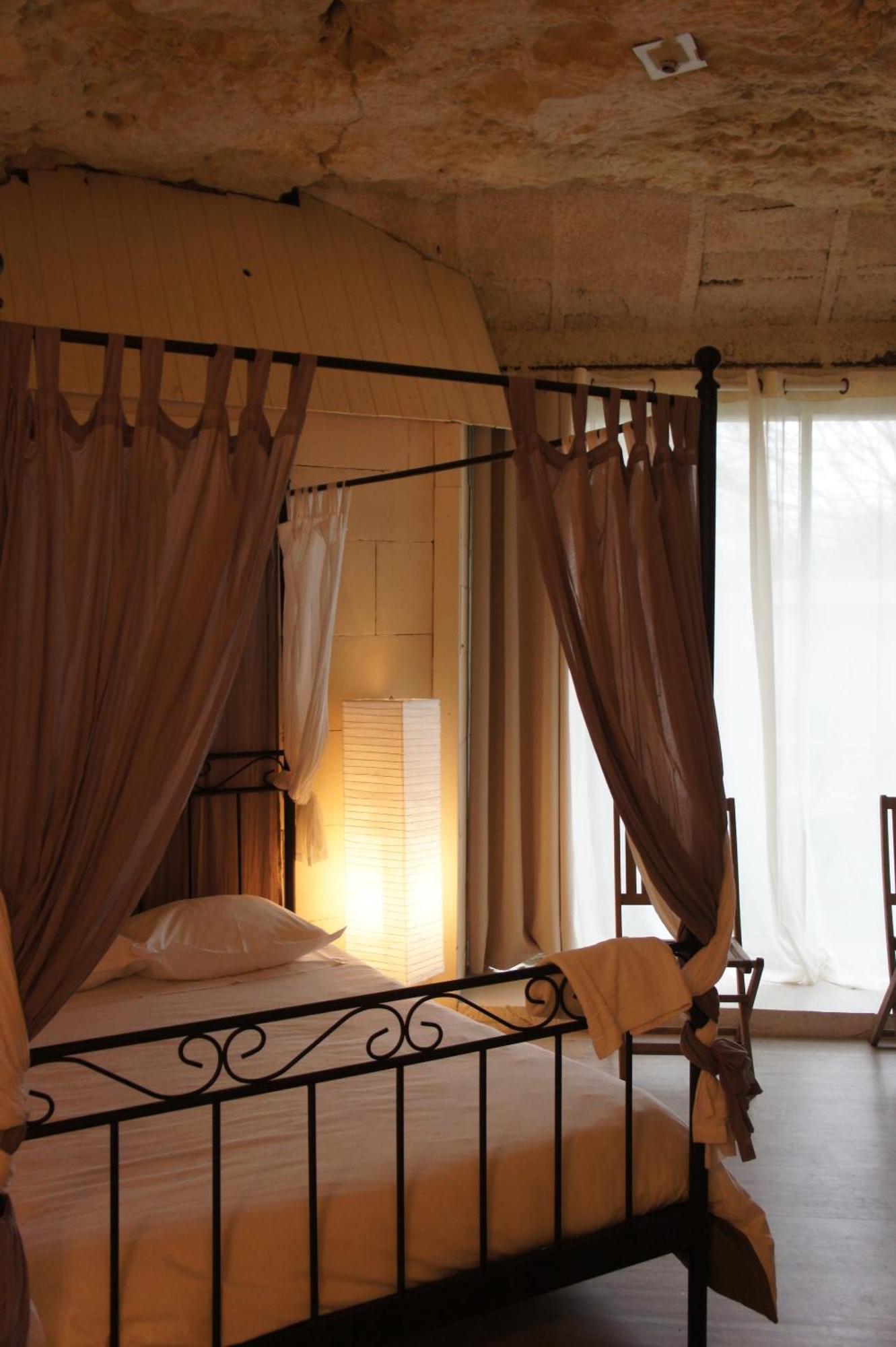 Chambres D'Hotes Troglodytes Le Clos De L'Hermitage Amboise Oda fotoğraf
